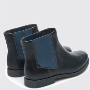 Camper all black leather Chelsea style ankle boots